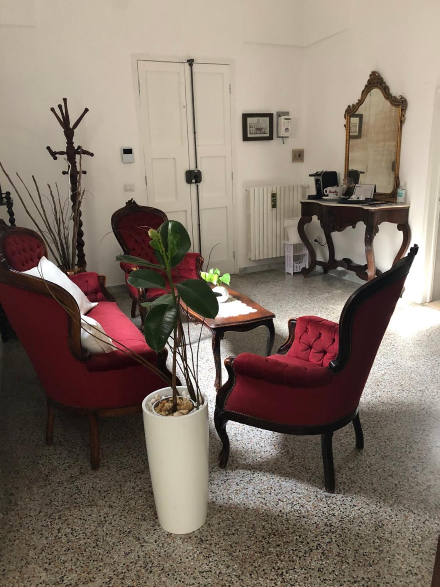 Mayu'S House , Dimora Nel Centro Storico Di Lecce Ngoại thất bức ảnh